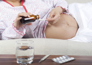 Кашель и насморк при беременности: лечение, разрешённые препараты