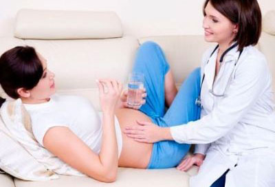 Особенности приема Лазолвана при беременности