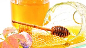 Компресс от кашля ребенку с медом: популярные рецепты и инструкция по применению