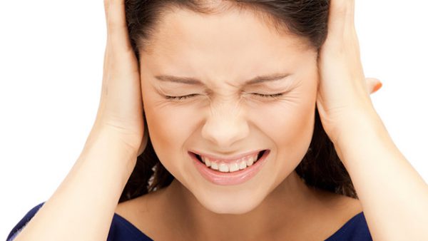 Отит среднего уха — симптомы и лечение